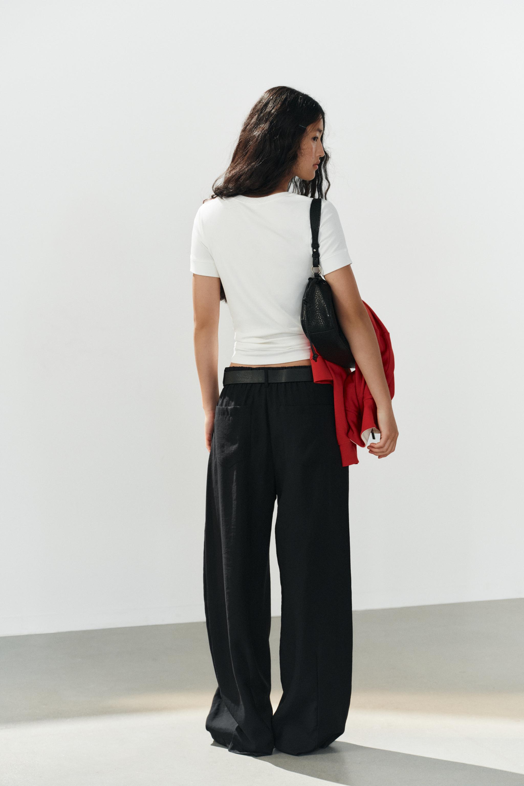 Женские брюки Zara FLOWY PLEATED PANTS — фото 6