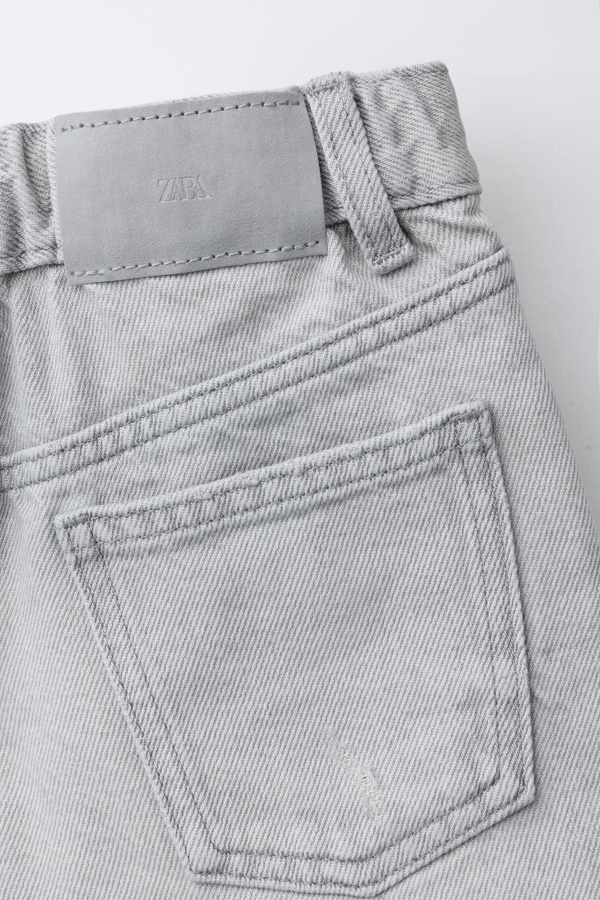 RIPPED DENIM SHORTS