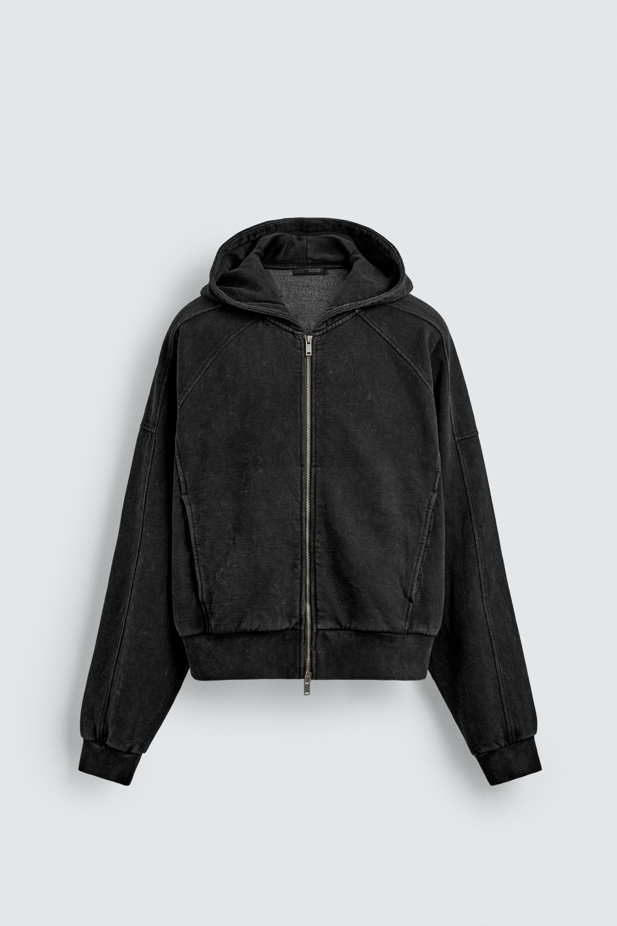 CROPPED FIT HOODIE
