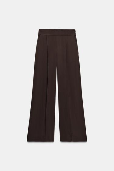 PANTALÓN FLUIDO PINZAS ZW COLLECTION - Marrón de Zara