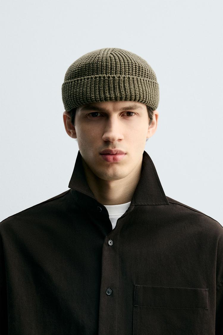 SHORT KNIT HAT Khaki ZARA United States