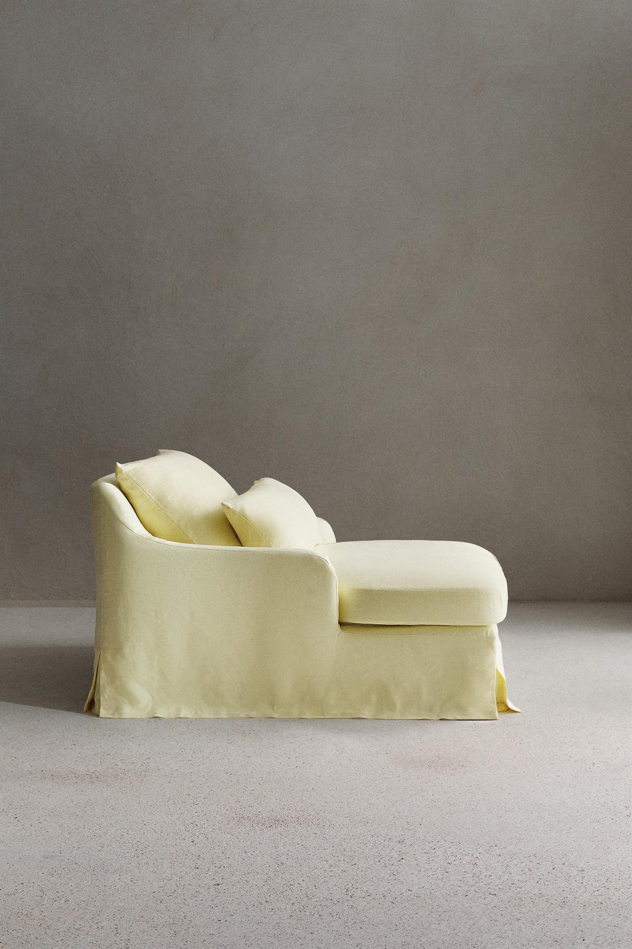 LOVESEAT 01 — Light yellow