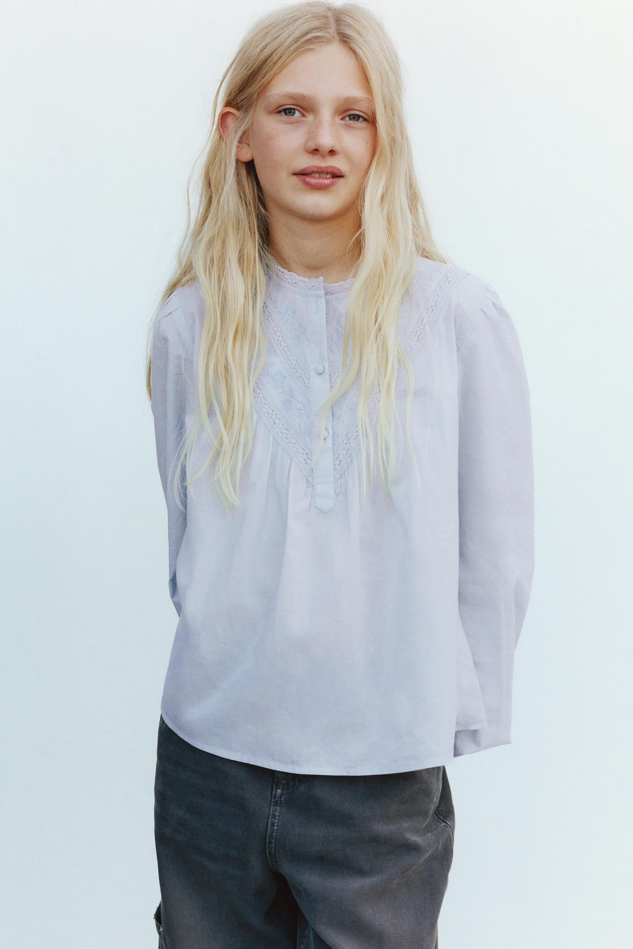 EMBROIDERED YOKE ROMANTIC SHIRT — Light blue