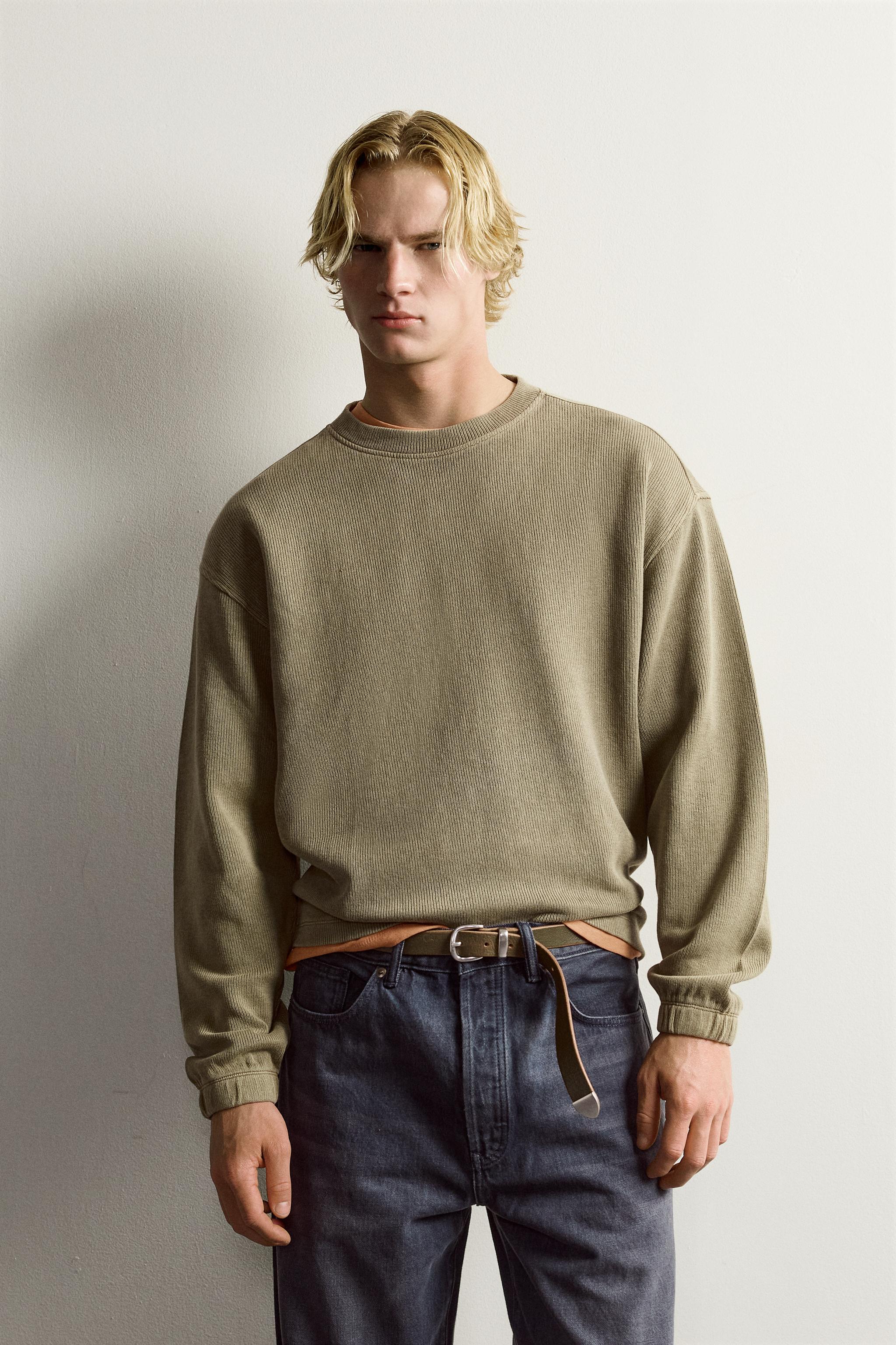 RELAXED FIT RIBBED SWEATSHIRT