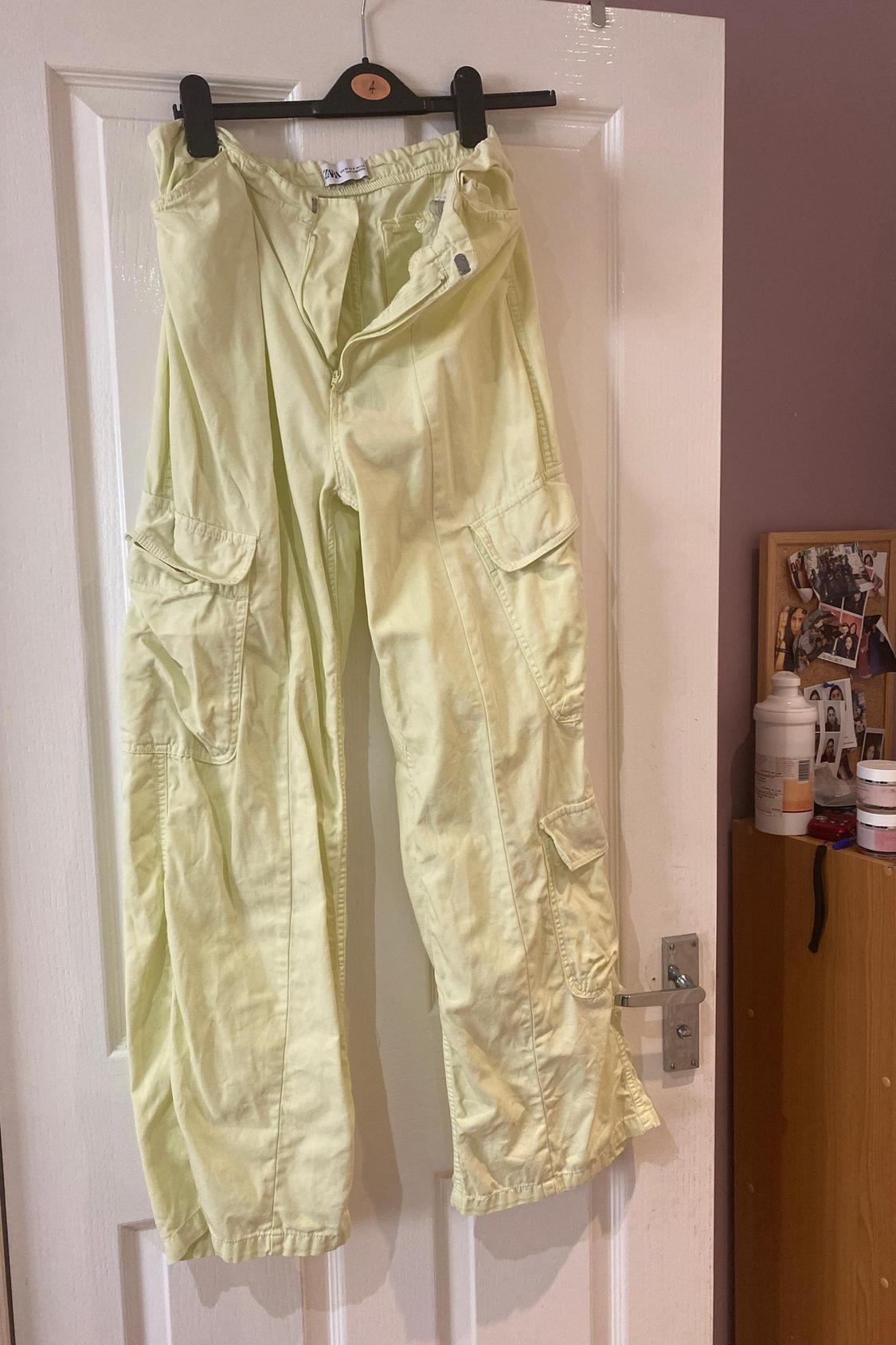 CARGO TROUSERS
