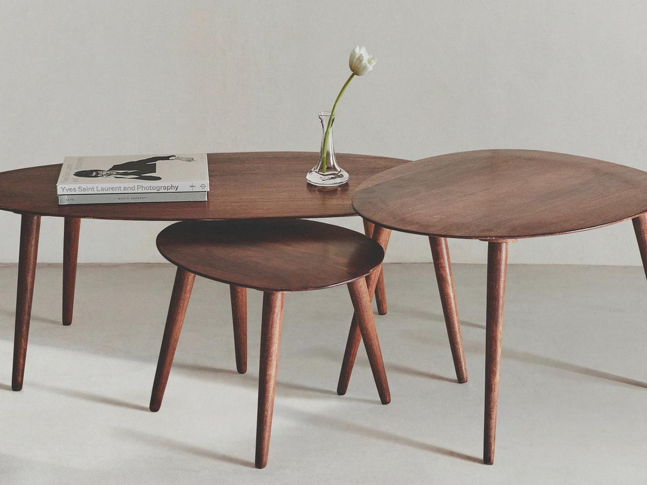 BEVELED WOOD COFFEE TABLE — Brown
