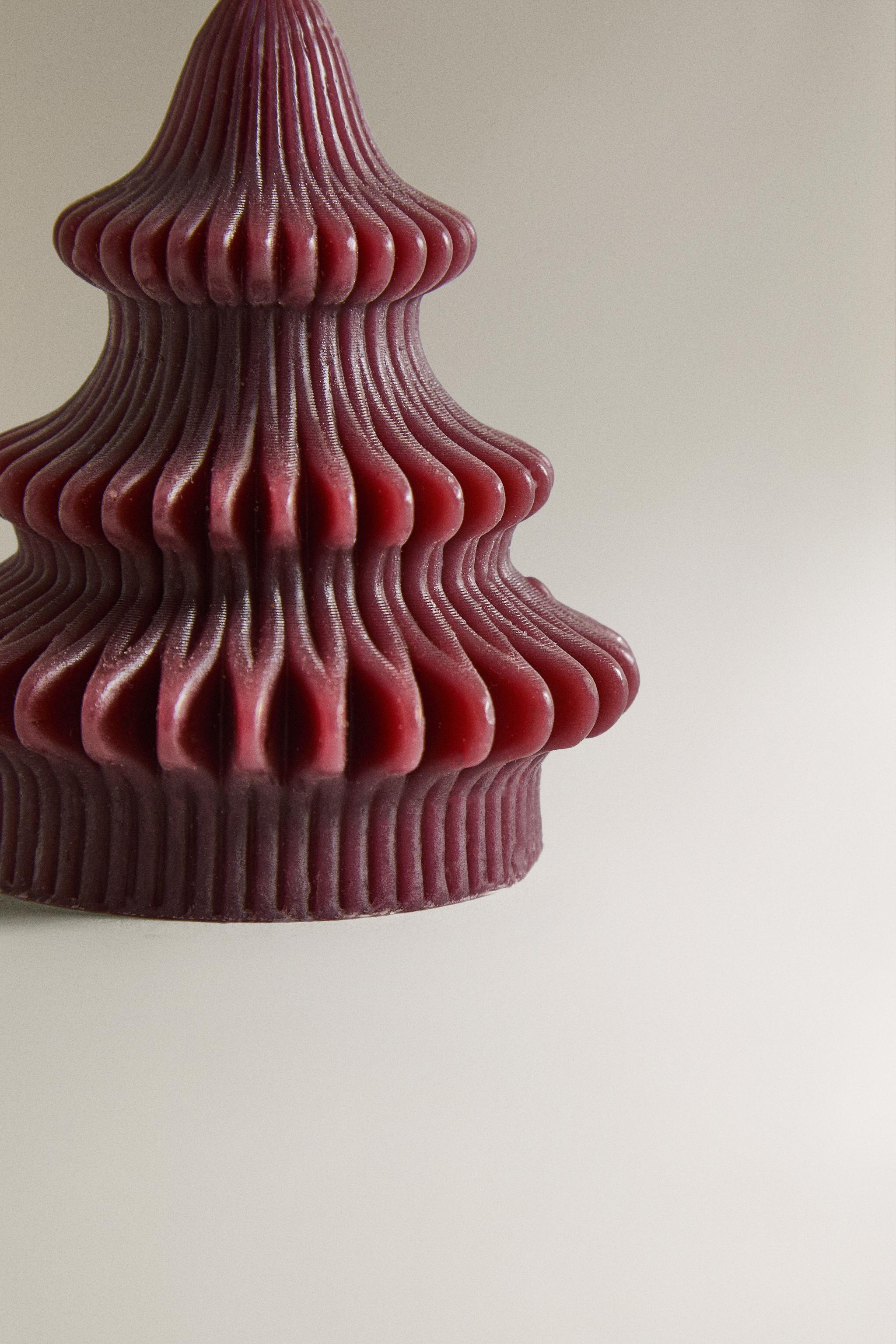 SET OF GINGERBREAD TREE SCENTED CANDLES (SET OF 3)