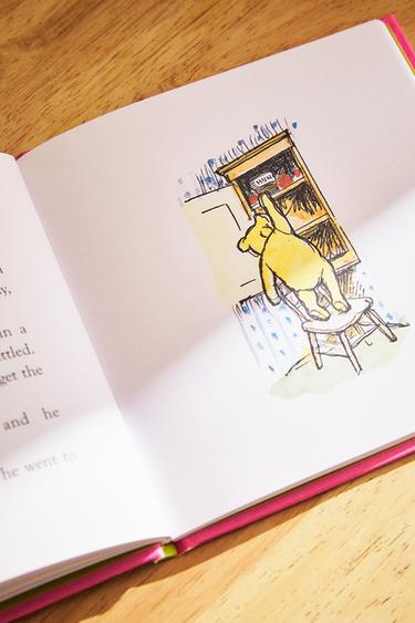 LIVRE ENFANT WINNIE THE POOH: PIGLET MEETS A HEFFALUMP - Multicolore de Zara - Image 6
