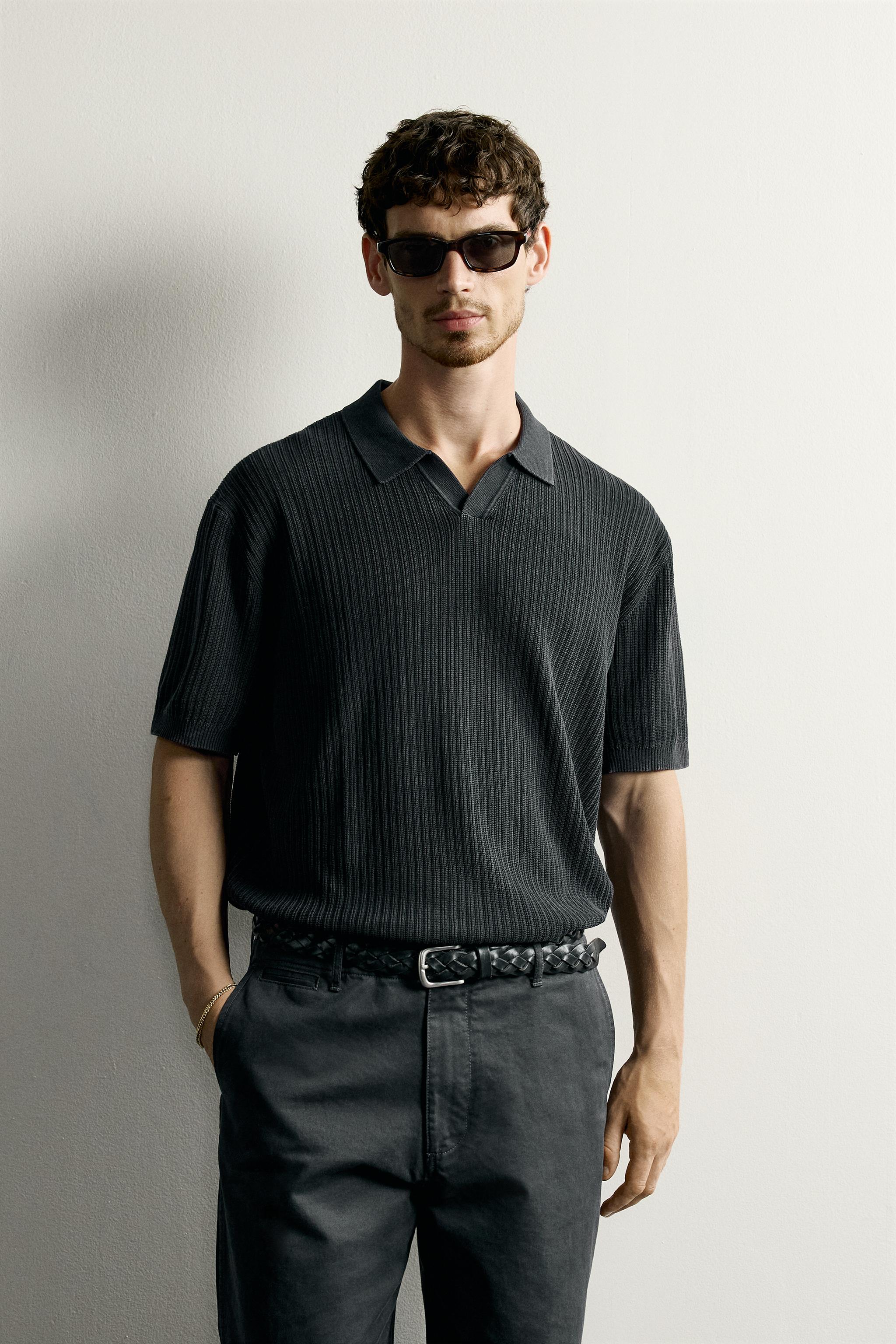 REGULAR FIT TEXTURED KNIT POLO — Faded black