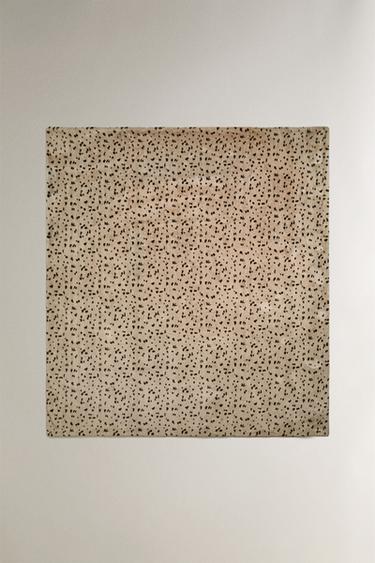 ANIMAL PRINT FAUX FUR THROW - Ecru by Zara