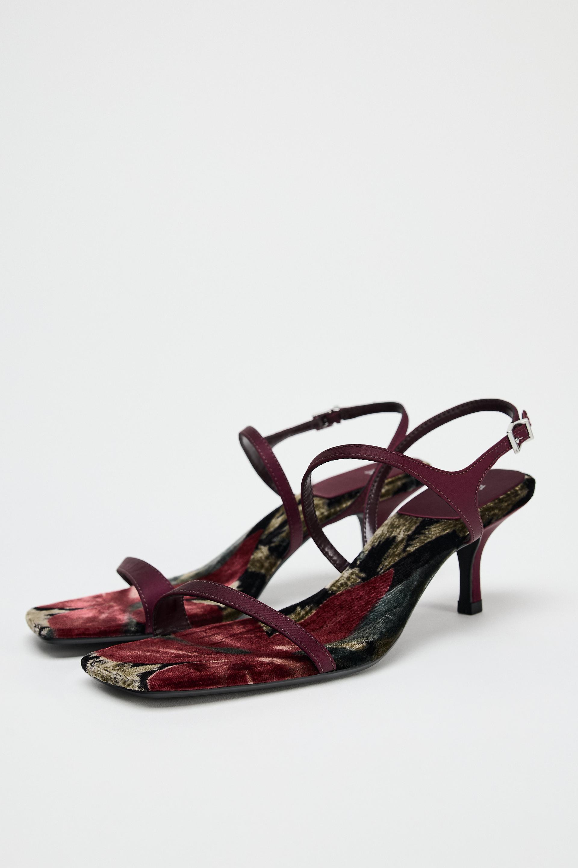 ZARA ベルベット柄ハイヒールサンダル 1359/410 ZARA - ZARA ベルベット柄ハイヒールサンダル(38)の通販 by
