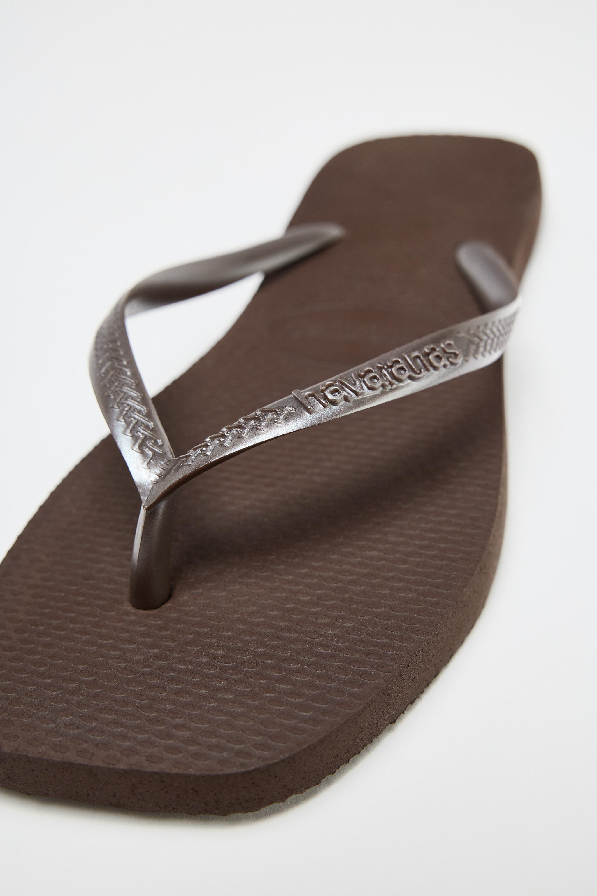 HAVAIANAS ® x ZARA サンダル - ブラウン | ZARA Japan / 日本