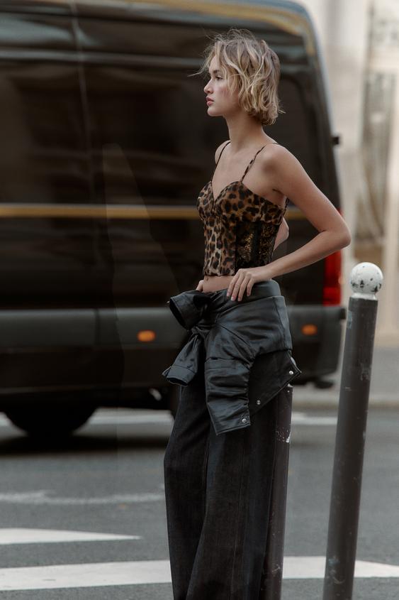 ANIMAL PRINT LACE TOP