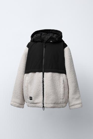 BLOUSON EFFET MOUTON ET NYLON - Blanc cassé de Zara - Image 1