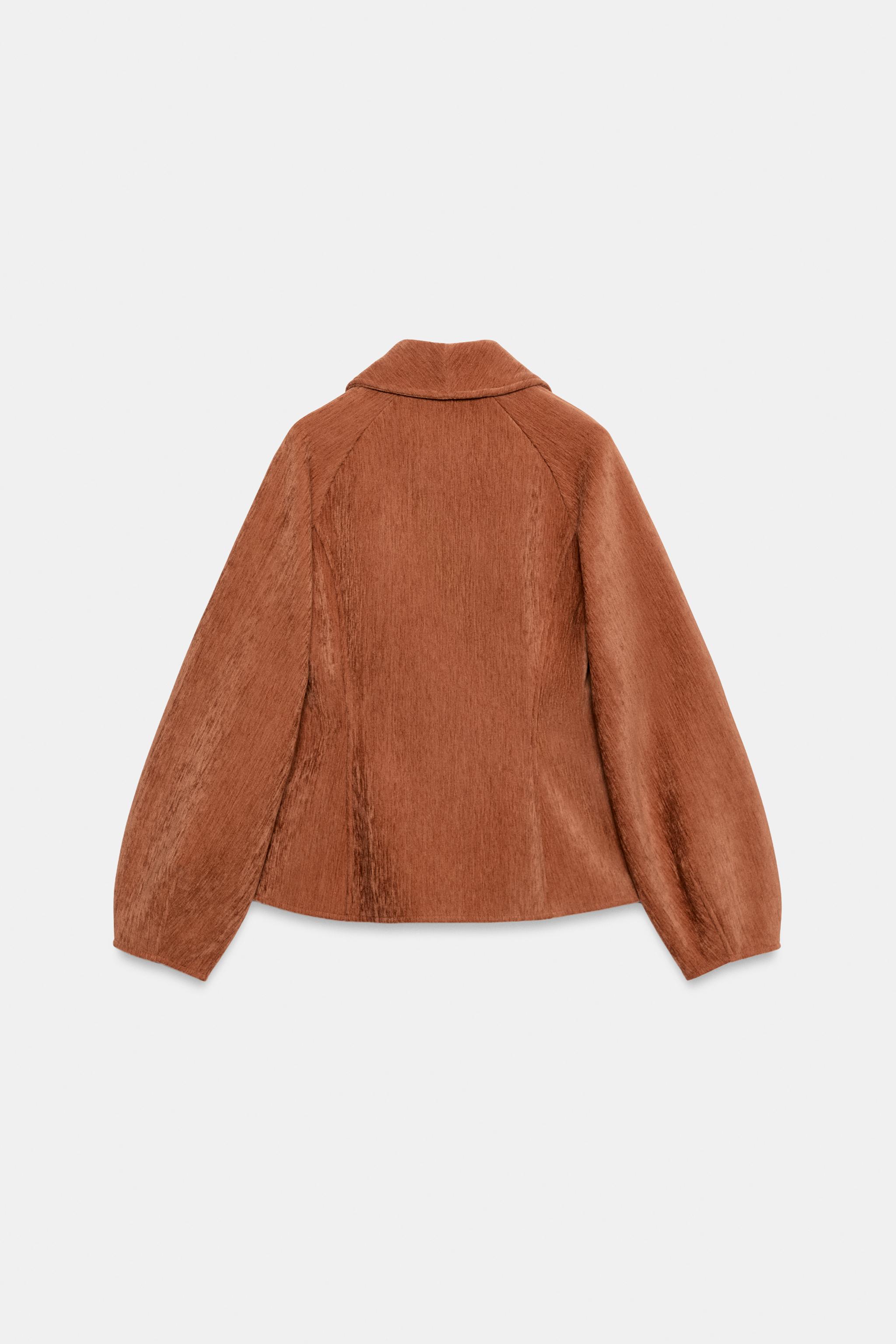 FITTED DOUBLE-BREASTED JACKET