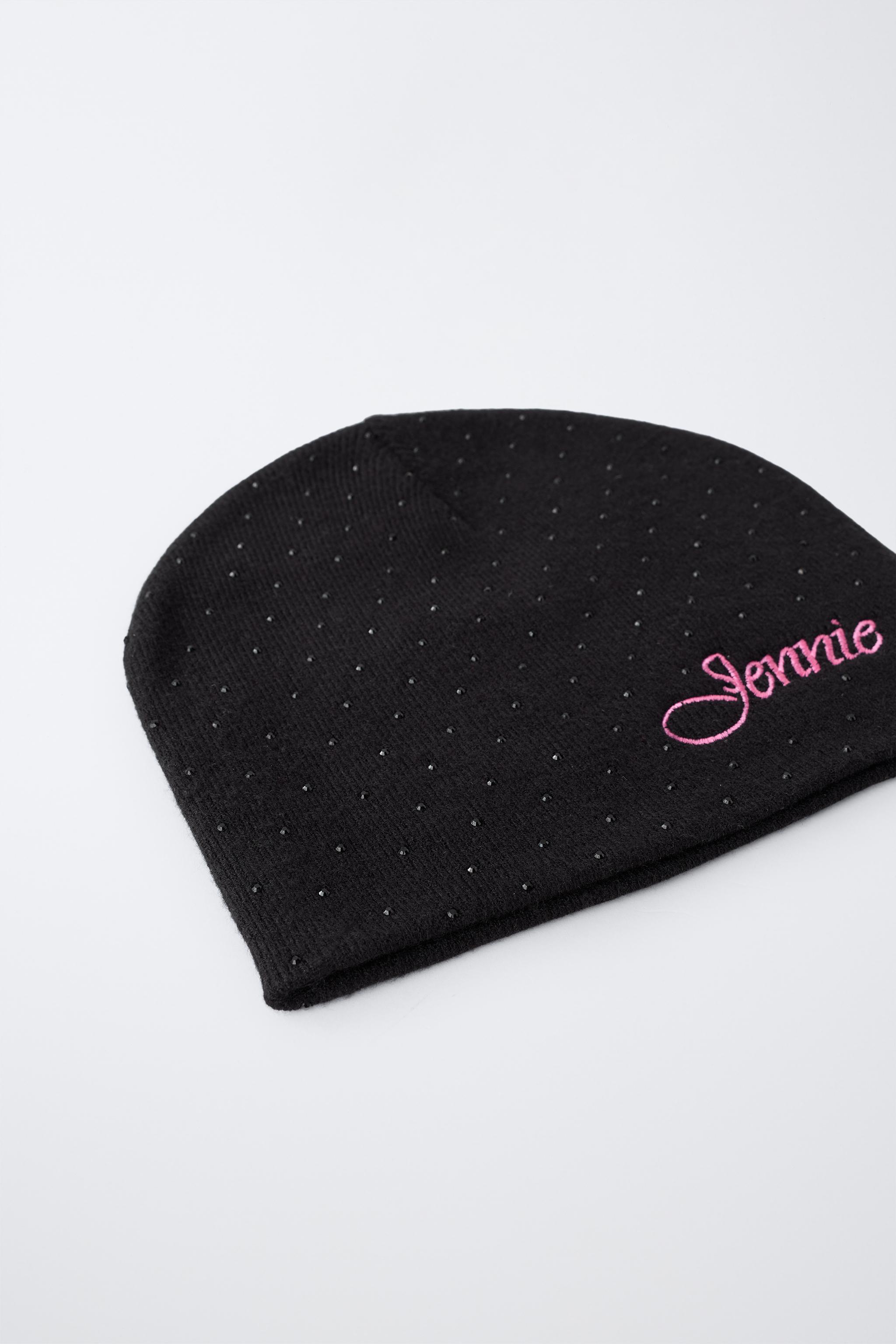 JENNIE ©™ KNIT BEANIE