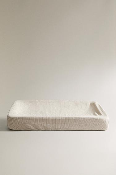 GINGHAM BABY CHANGING MAT COVER - Grey by Zara - Image 0