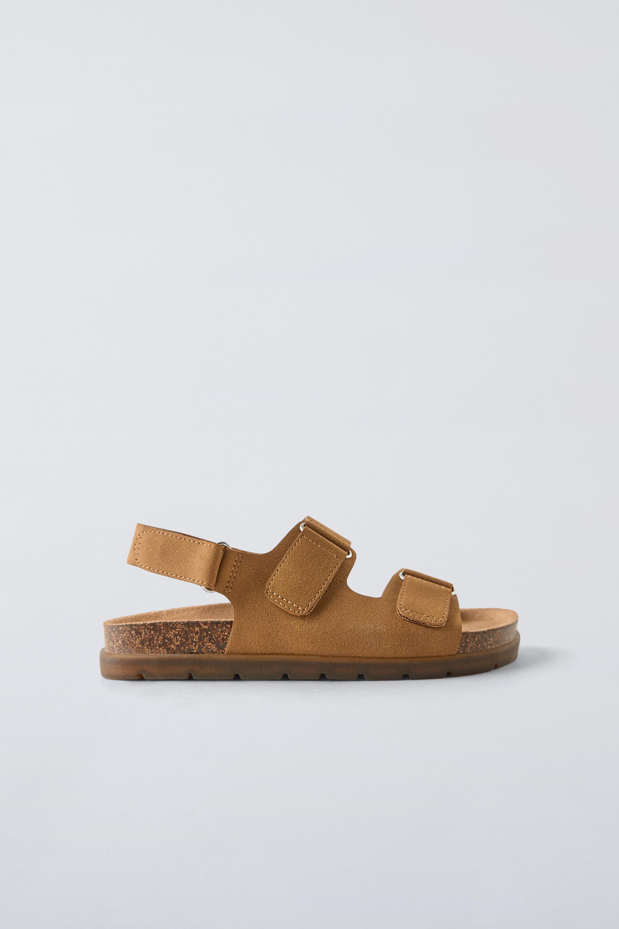 BASIC SANDALS