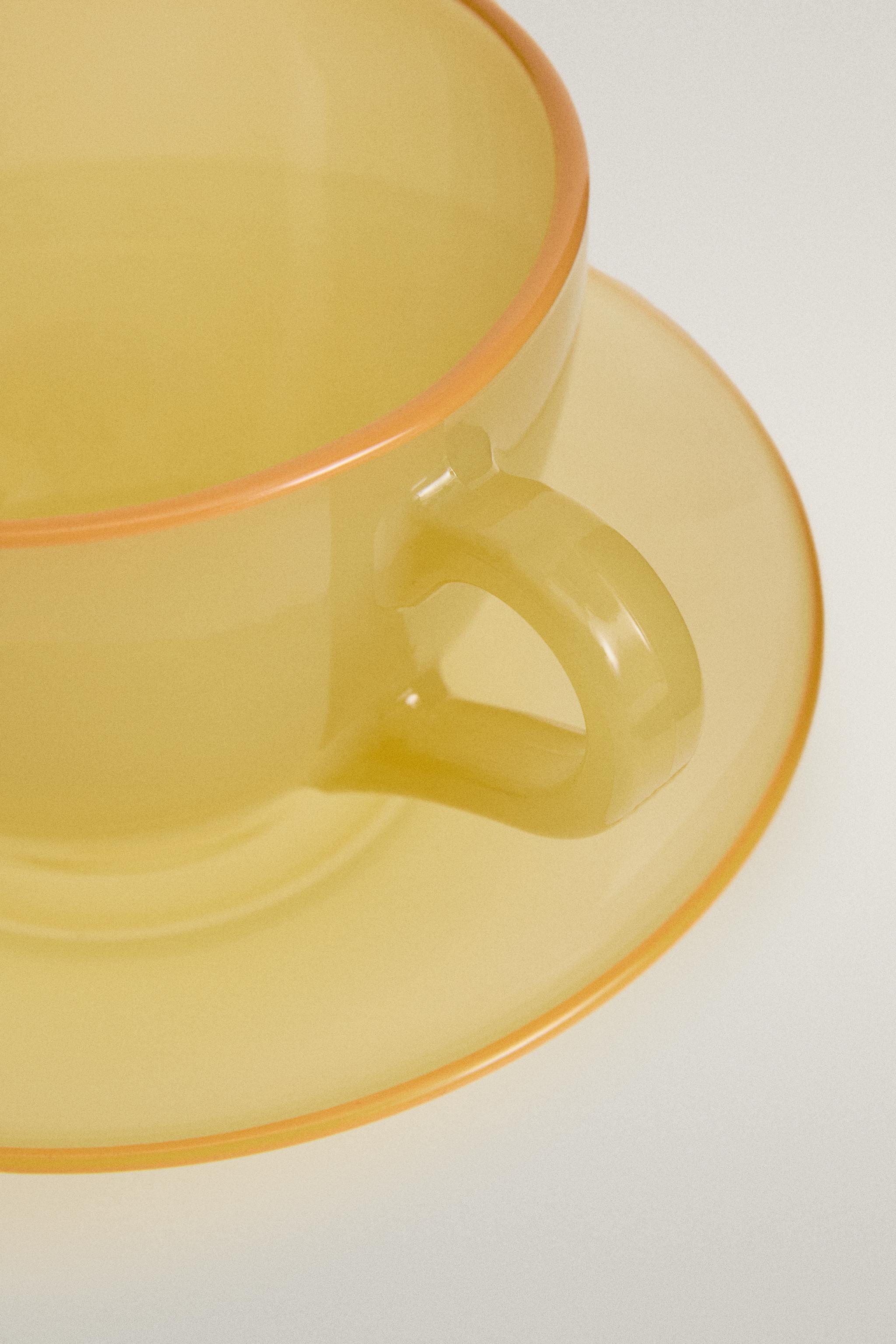 TASSE À CAFÉ AVEC SOUCOUPE EN VERRE
