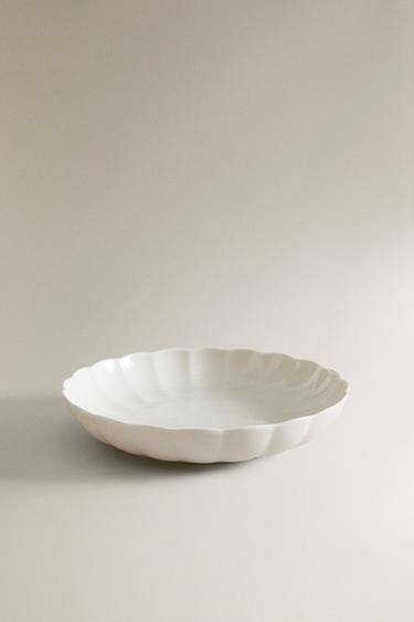 SCALLOPED PORCELAIN SOUP PLATE - White by Zara