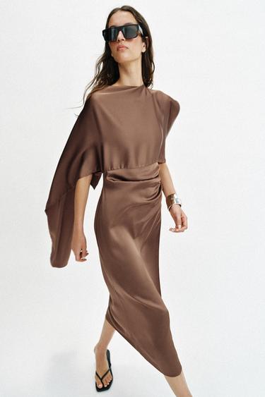 Zara SATIN EFFECT CAPE MIDI DRESS - Caramel