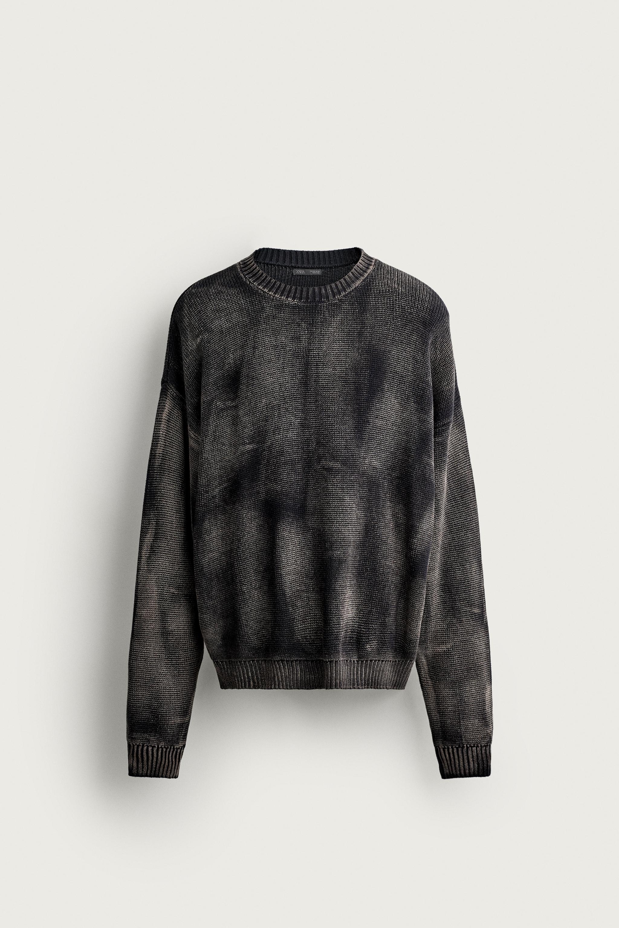 RELAXED FIT WASHED-EFFECT SWEATER