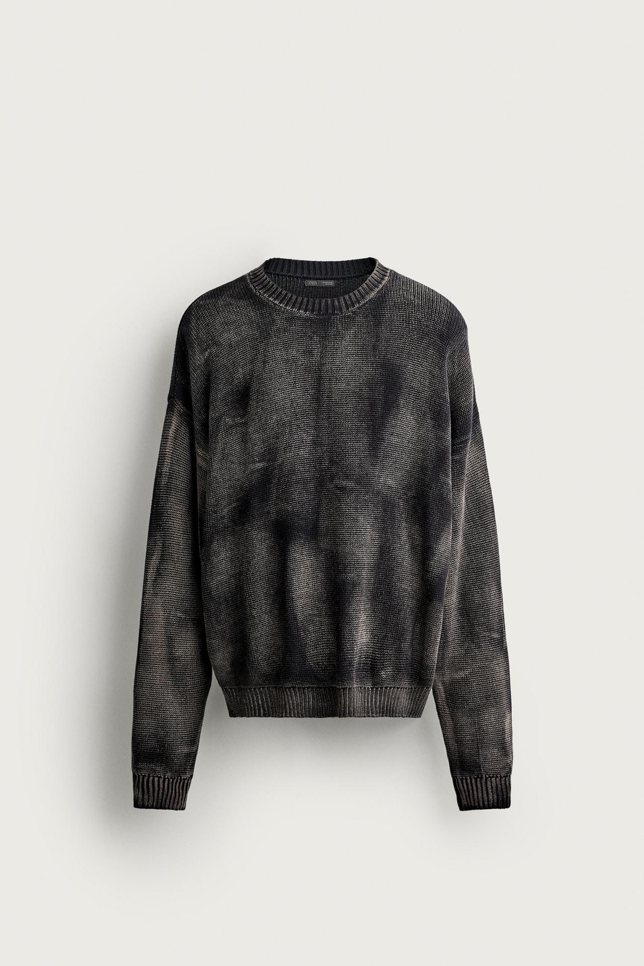 RELAXED FIT WASHED-EFFECT SWEATER — Black