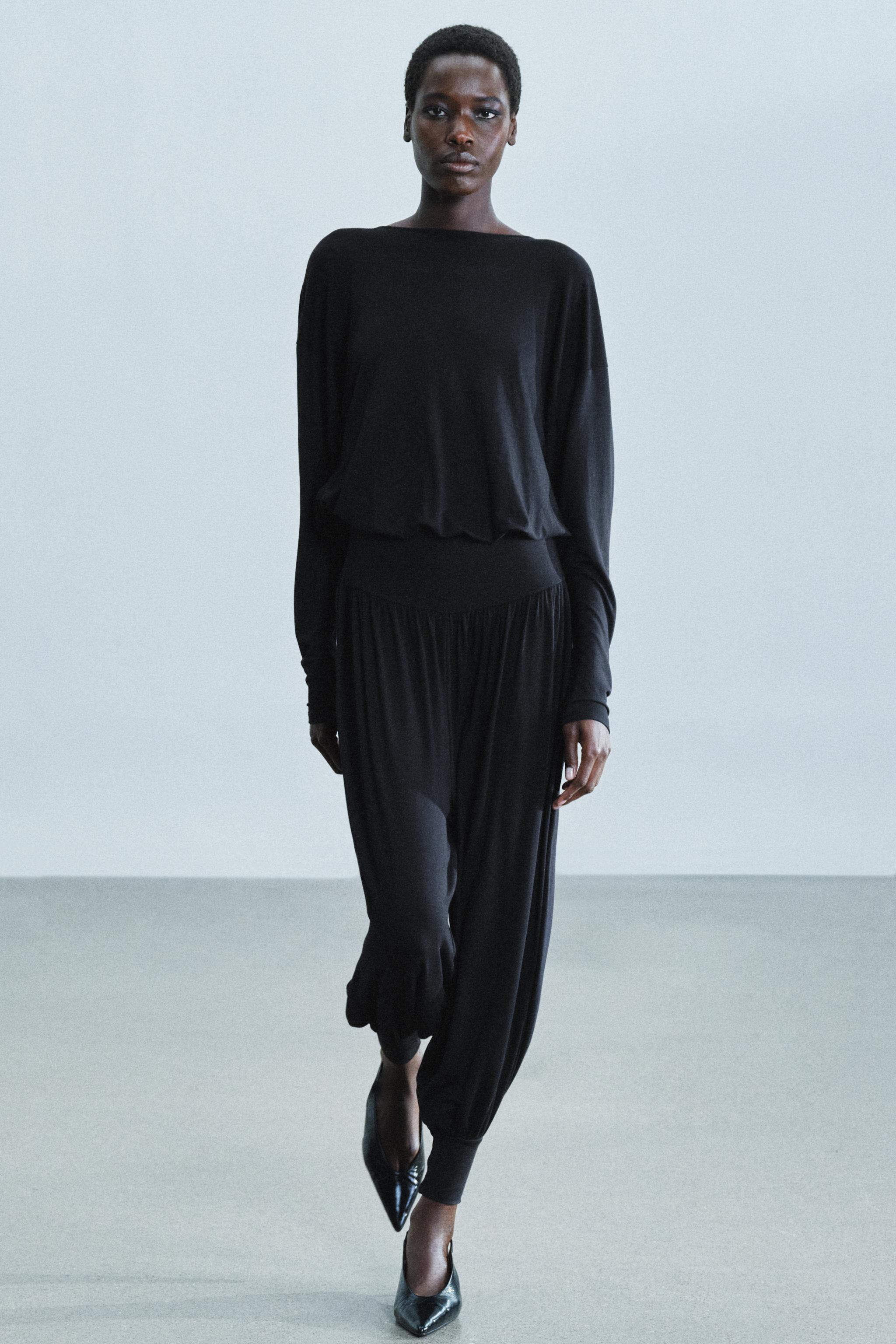BAGGY JUMPSUIT