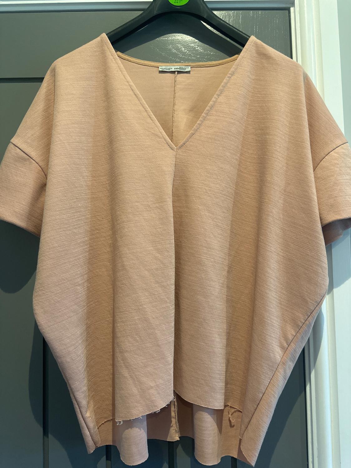 OVERSIZED T-SHIRT