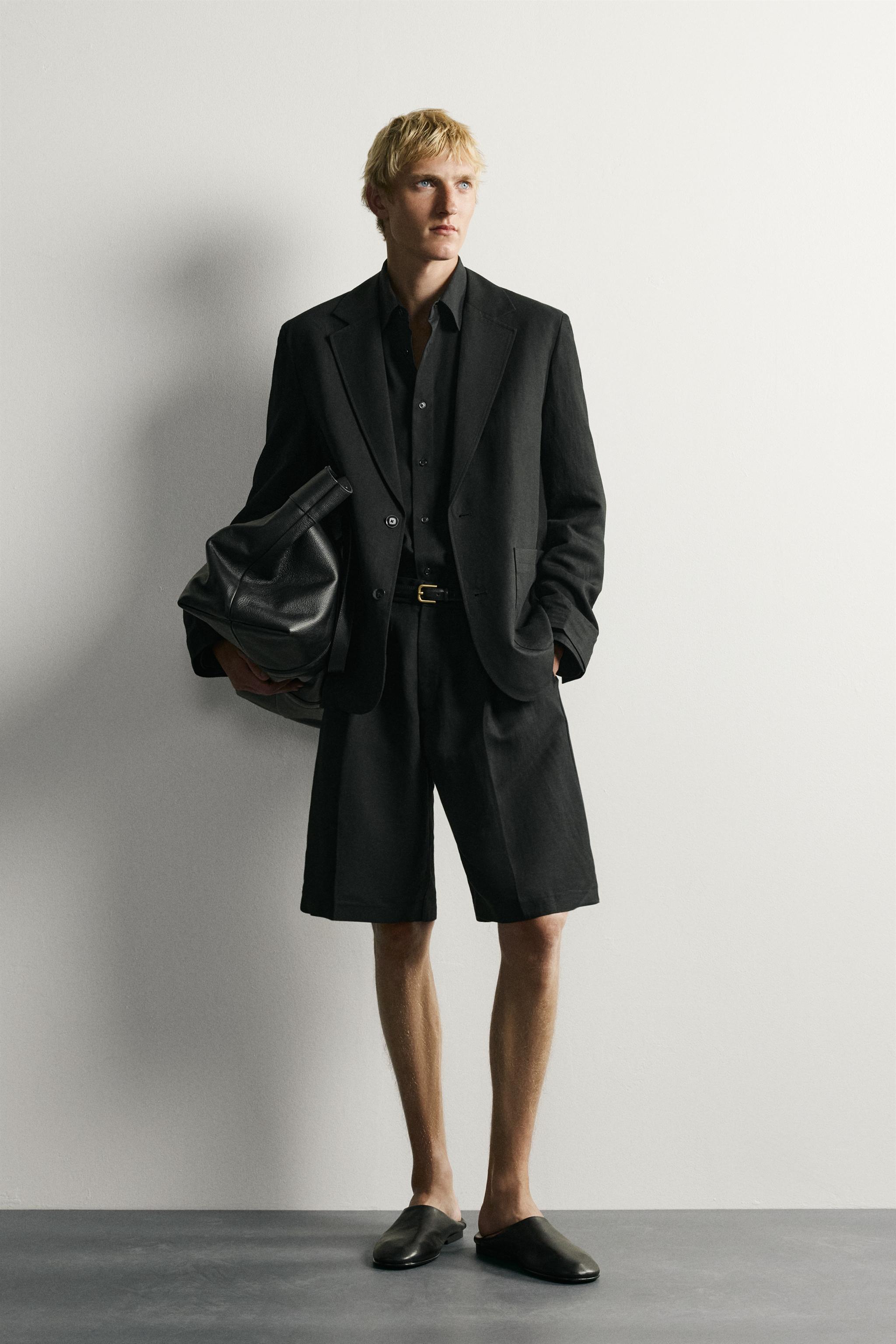 TEXTURED PLEATED TAILORED BERMUDA SHORTS - Black | ZARA Singapore