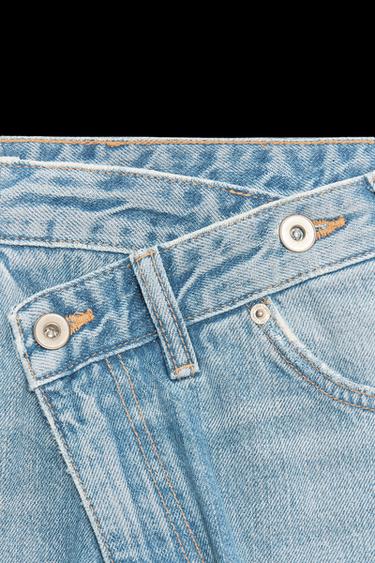 JEANS TRF WIDE LEG MIT ÜBERKREUZTEM BUND UND HOHEM BUND - Hellblau von Zara