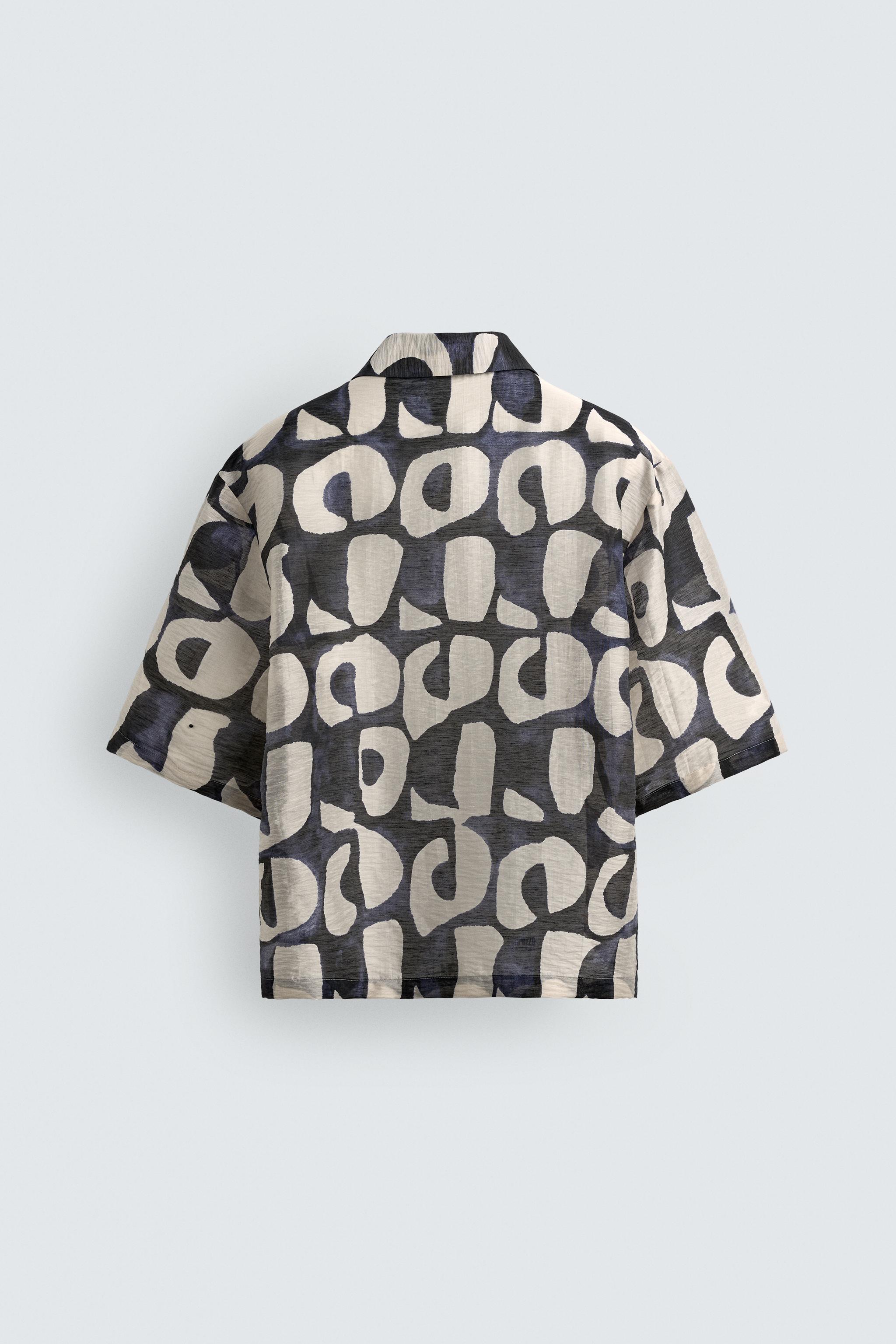 GEOMETRIC PRINT SHIRT