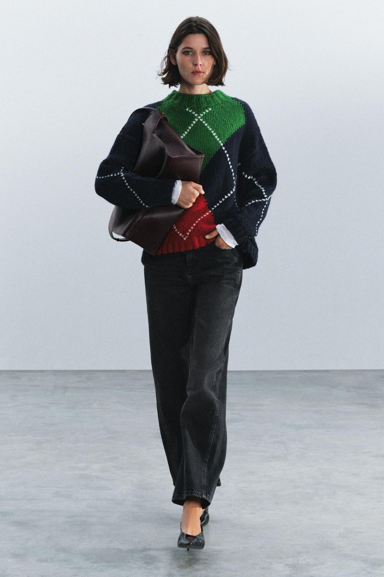 OVERSIZE ARGYLE KNIT JUMPER