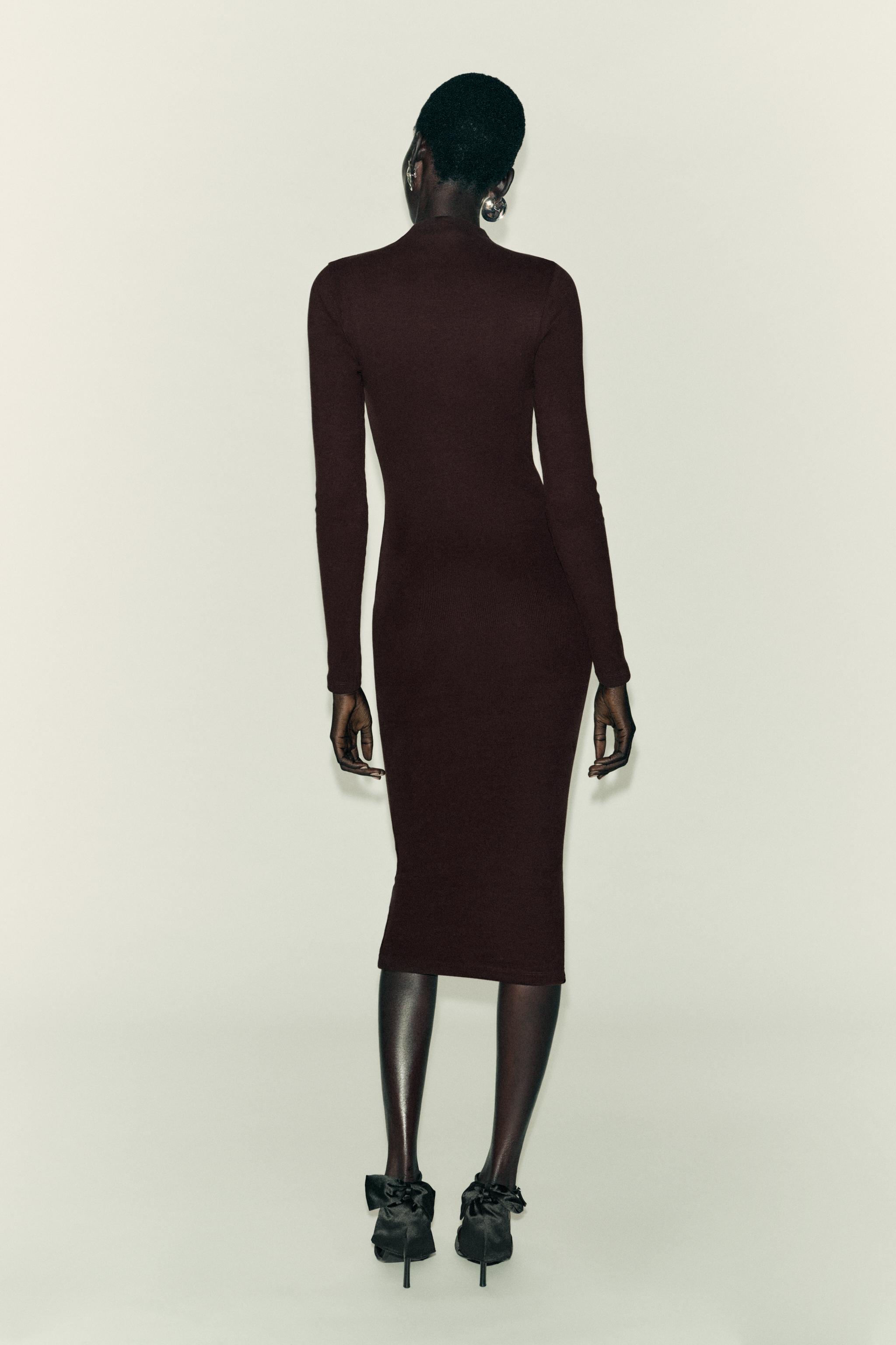 ROBE MI-LONGUE CÔTELÉE