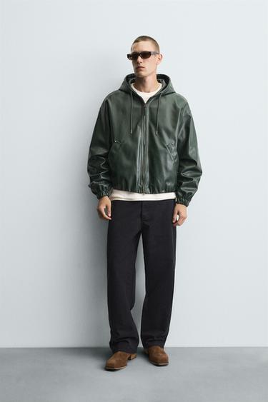 CAZADORA EFECTO PIEL CAPUCHA - Verde de Zara