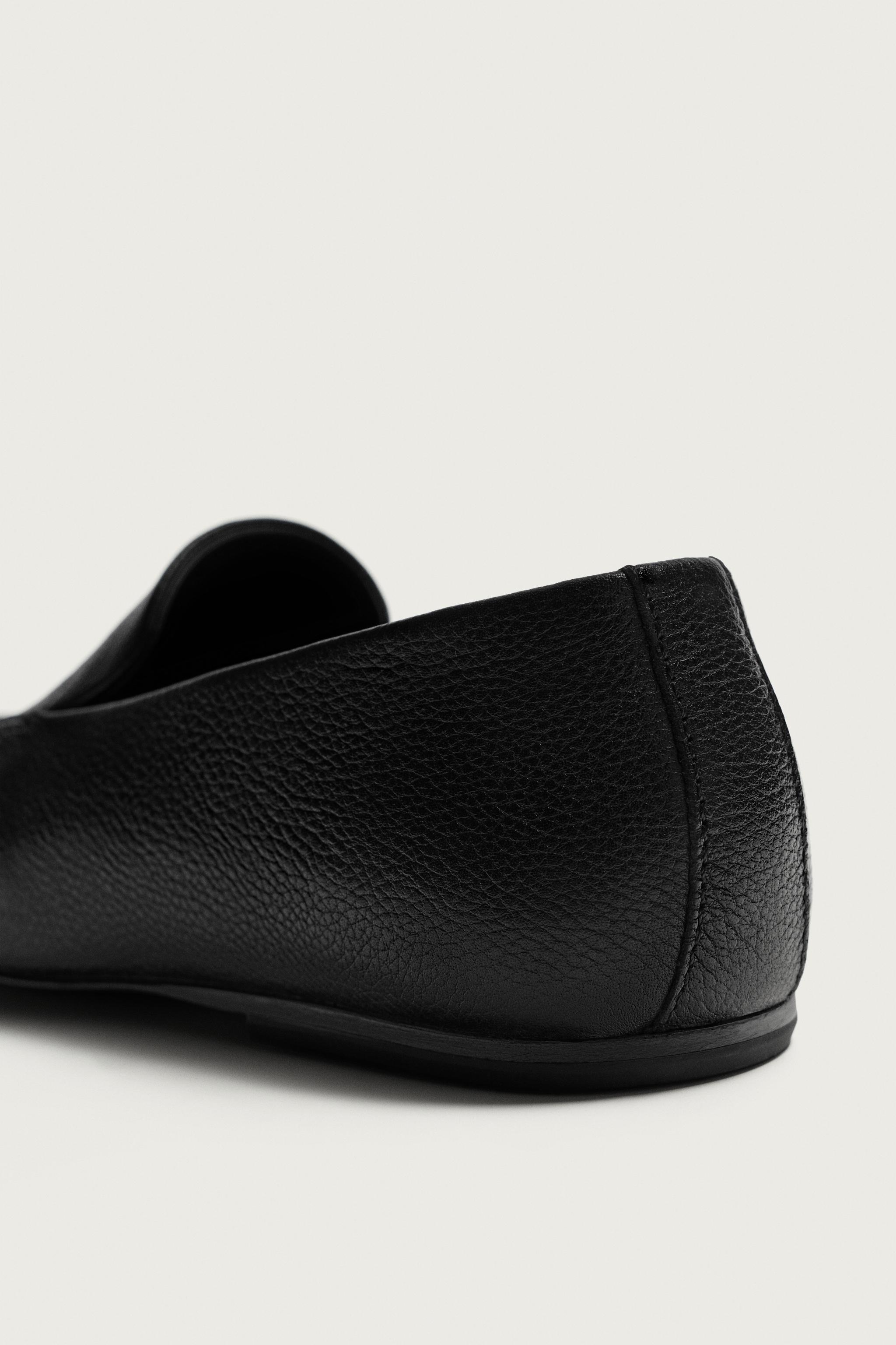 LEATHER LOAFERS