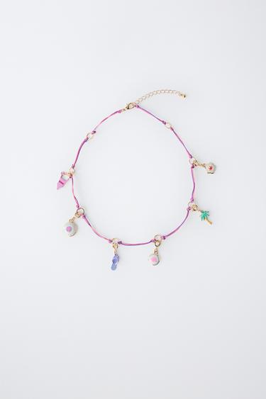 COLLAR MULTICHARMS INTERCAMBIABLES - Rosa / Lila de Zara - Imagen 0