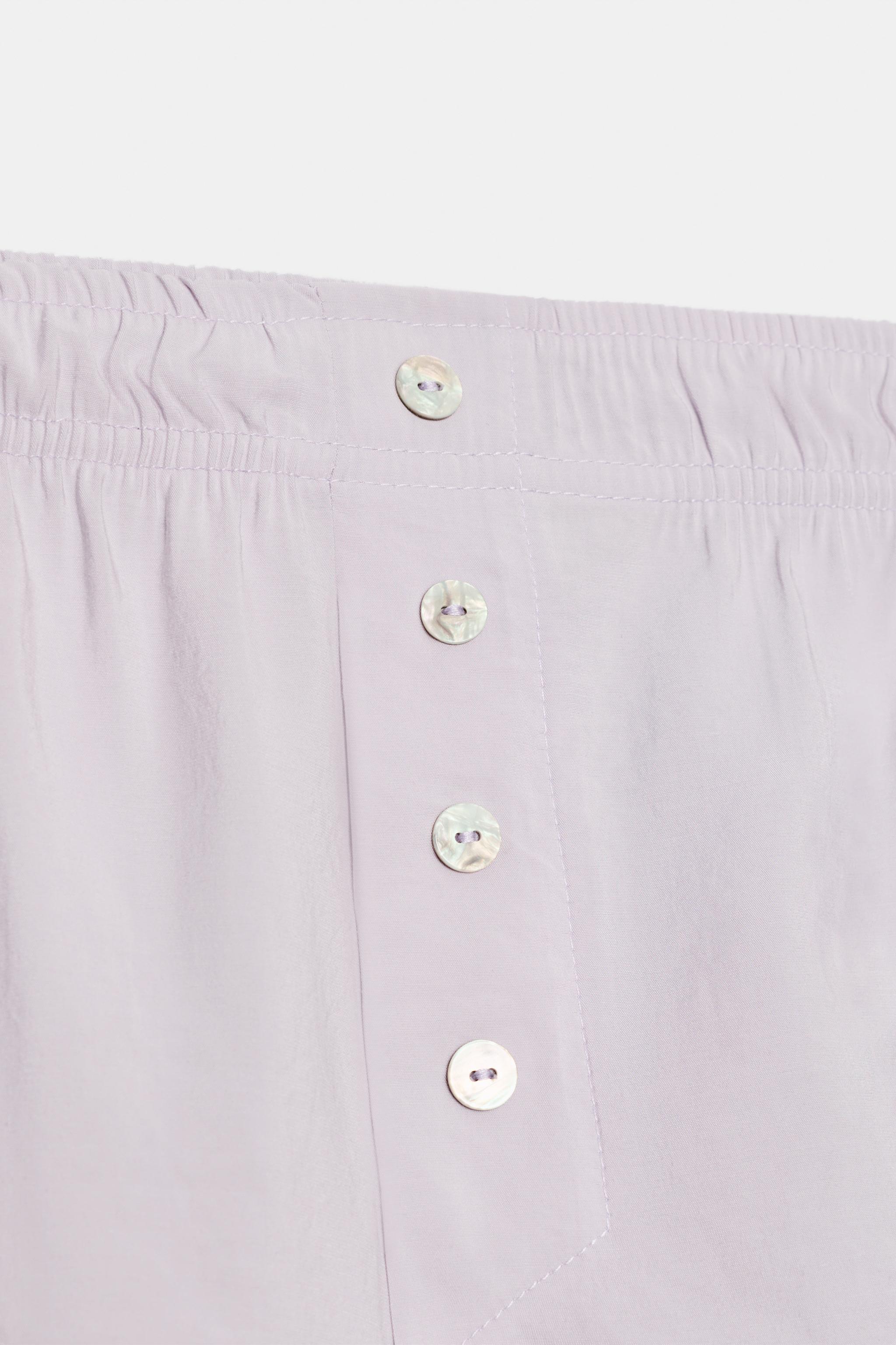FLOWY SHORTS WITH BUTTONS