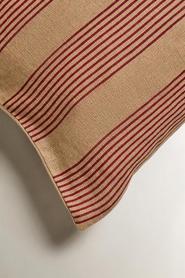 HOUSSE DE COUSSIN RAYURES - Beige clair de Zara - Image 1