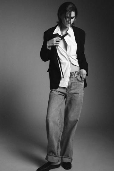 EMBOSSED LEATHER LOAFERS - Brown by Zara