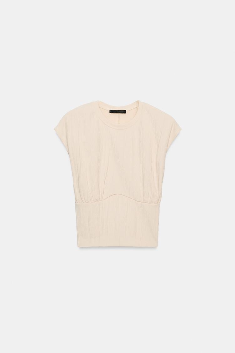 Top inspirado en corsetería texturizado 5
