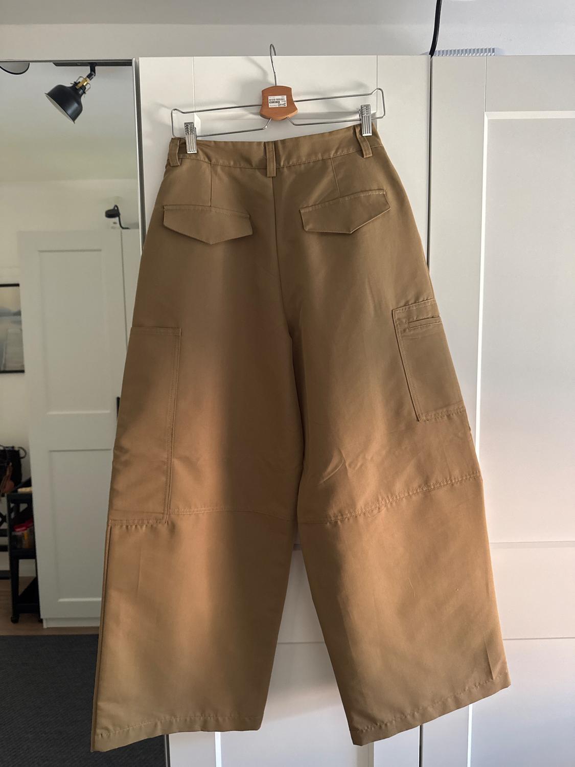 CARGO TROUSERS WITH PLEATS - Image 3