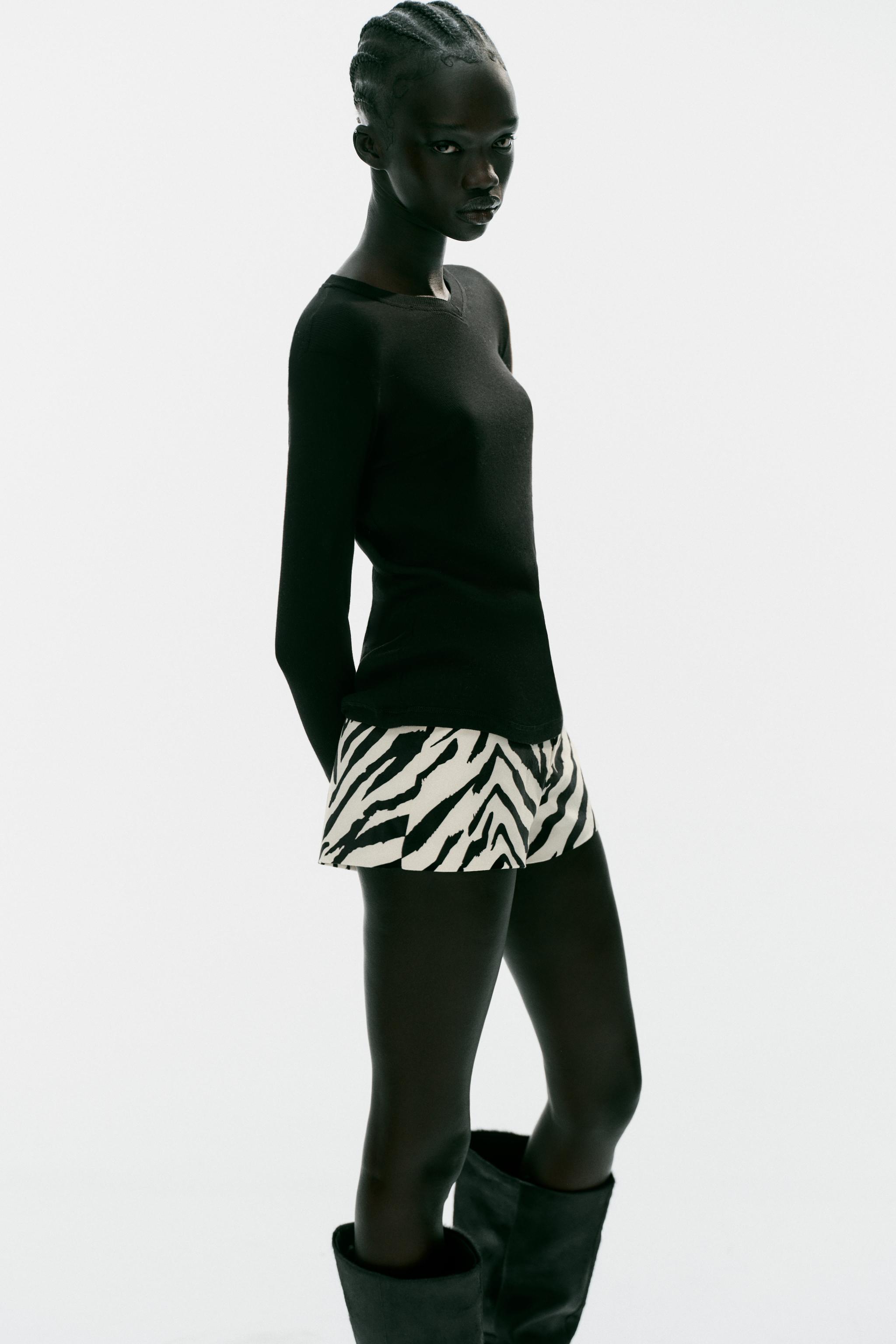 SHORT MINI VELOURS À IMPRIMÉ ANIMAL