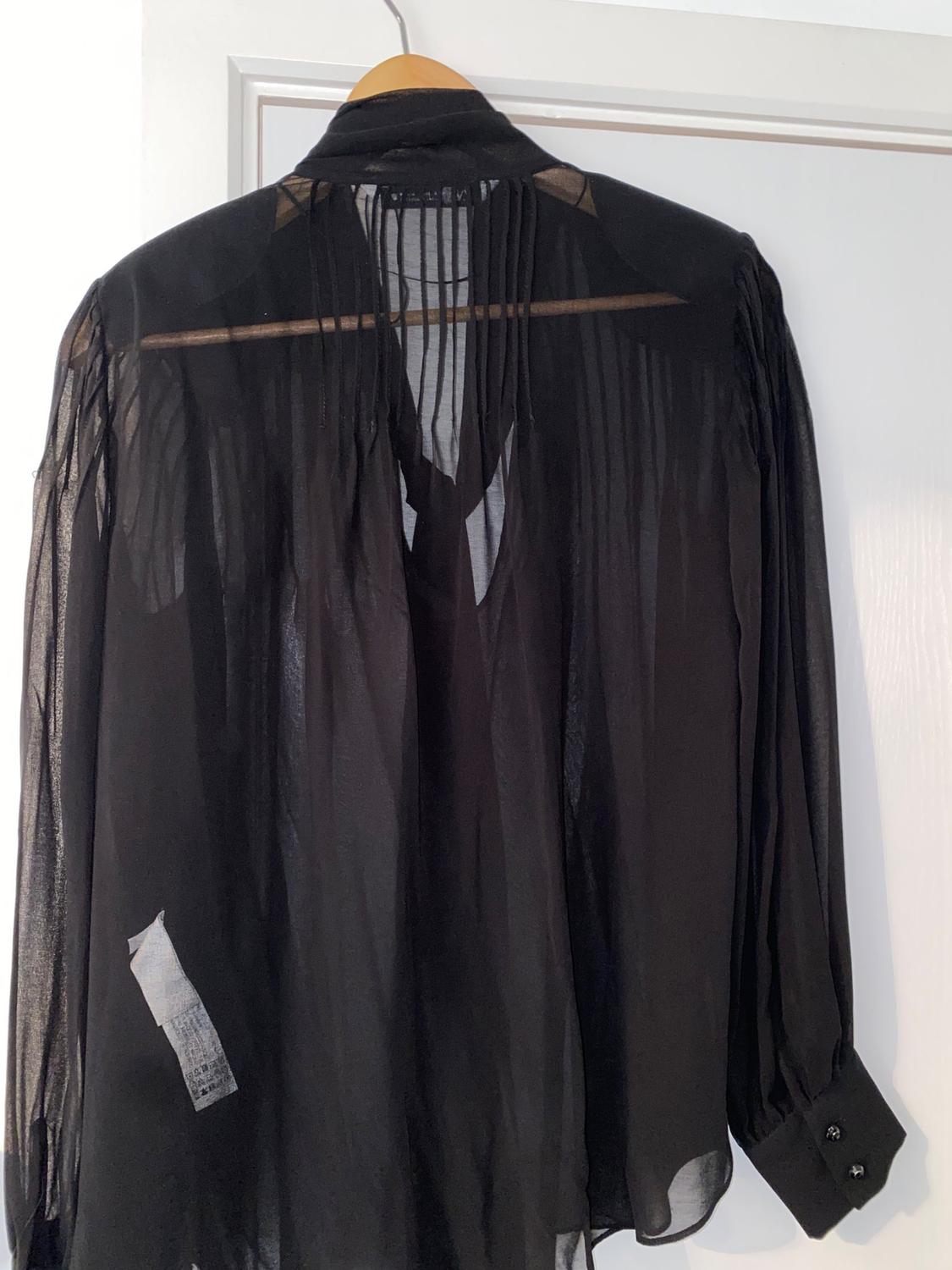 BLOUSE WITH BOW AND SHOULDER PADS - Image 5