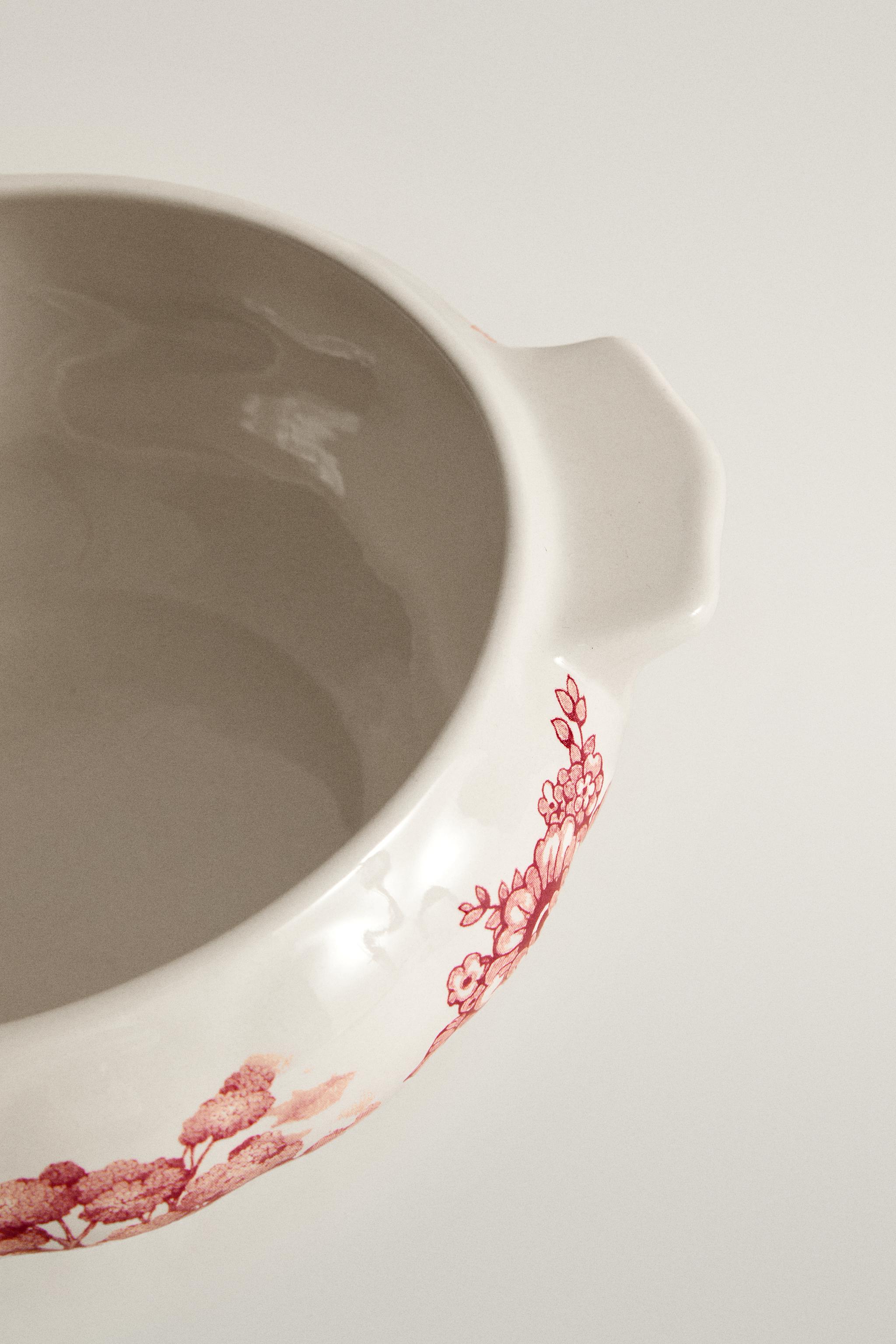 FLORAL AND LANDSCAPE EARTHENWARE TUREEN