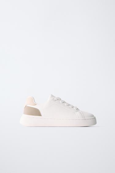 КЕДЫ НА ОБЪЕМНОЙ ПОДОШВЕ — Белый от Zara