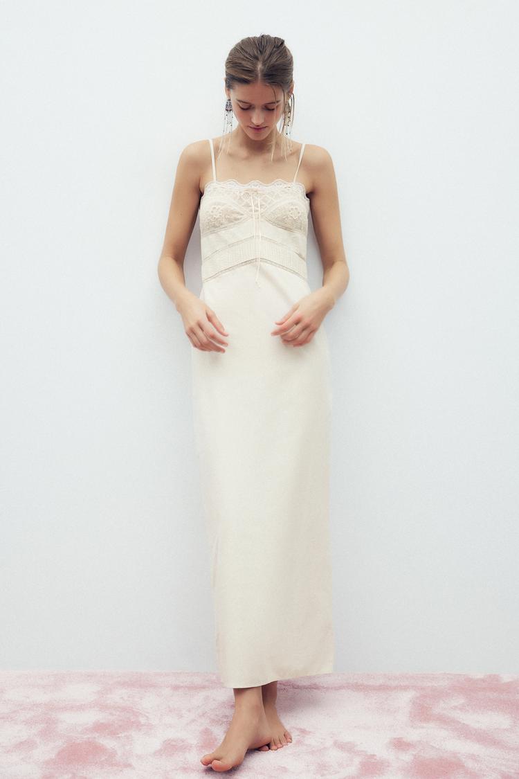 white cotton dress zara Zara White Tiered Cotton-Linen Midi Dress