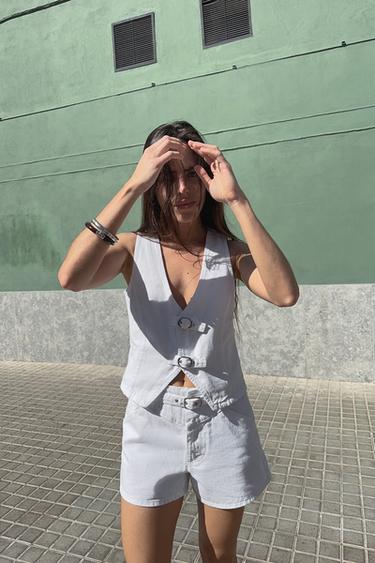 SHORTS Z1975 MITTELHOHER BUND SCHLAUFE VORNE - Weiß von Zara