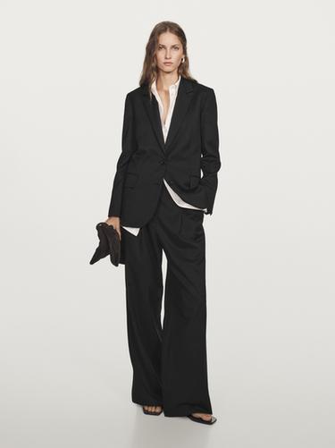 Americana dos botones 100% lana extrafina - Negro de Zara