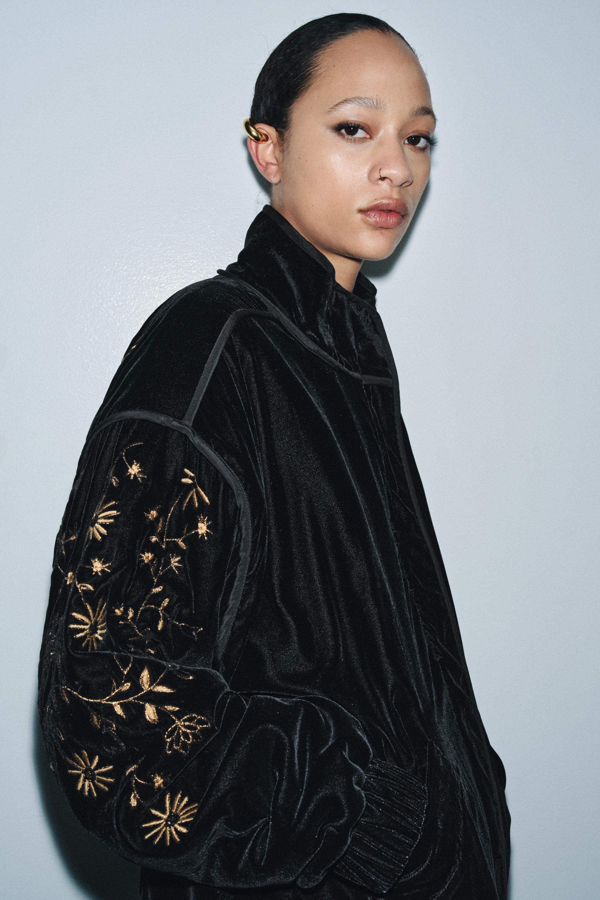 EMBROIDERED VELVET PADDED JACKET - Black | ZARA United States